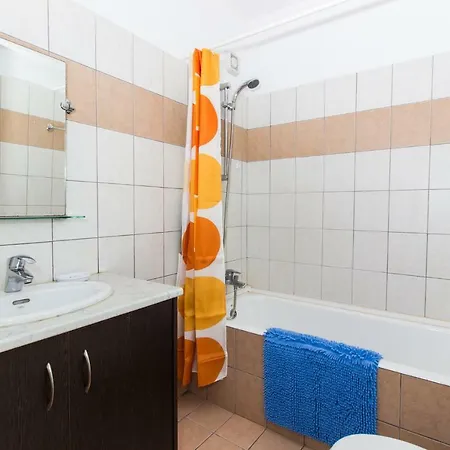 公寓 Avlida 1 Bedroom 帕拉利米尼