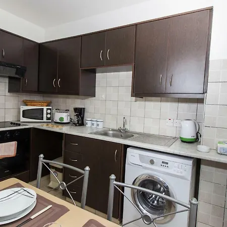 Avlida 1 Bedroom דירה
