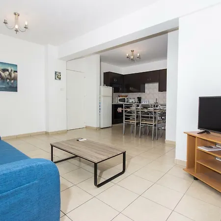דירה Avlida 1 Bedroom פאראלימני